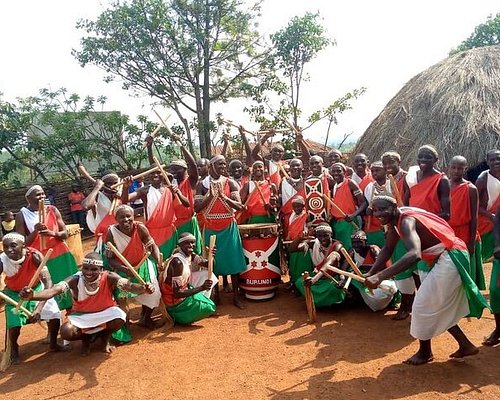 caption 4-Day Discover Burundi: Culture, Nature & History Tour - Image 3